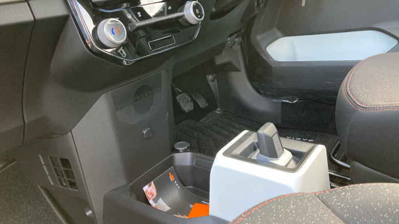 Dacia Spring 27kWh Expression 65 48kW 5dr Auto Electric Hatchback